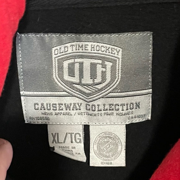 Old Time Hockey Chicago Blackhawks Hooded Jacket Men XL - Picture 5 of 6